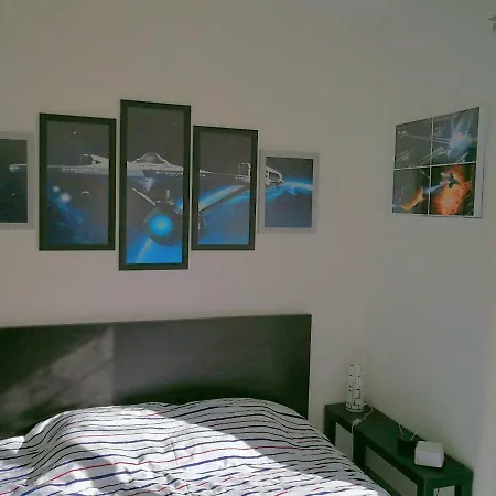 לינה וארוחת בוקר Ursuslodge סוסטון