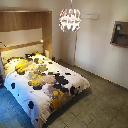 فندق مبيت وإفطار Ursuslodge سوستون